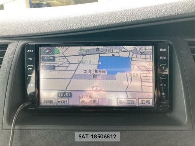 Toyota ISIS 2008-12 7962130-17