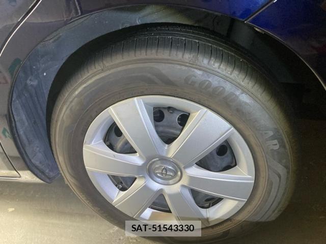 Toyota ISIS 2005-09 7979552-11