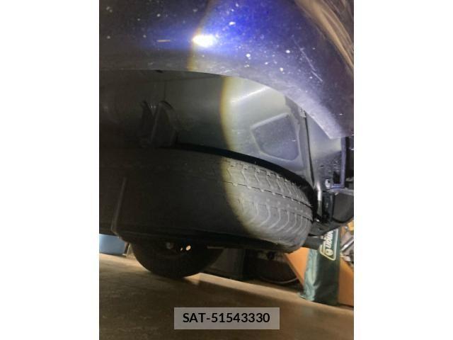 Toyota ISIS 2005-09 7979552-8