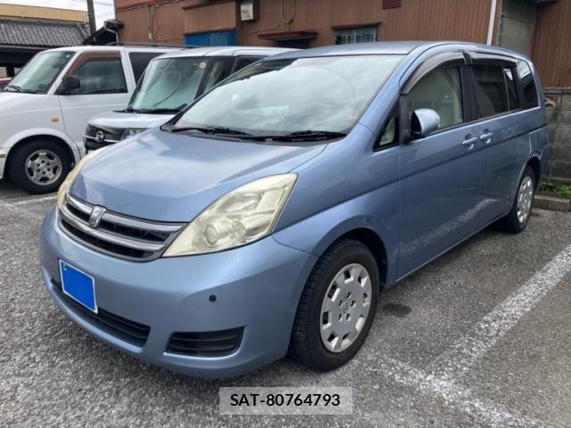 Toyota ISIS 2007-08 7979550-1