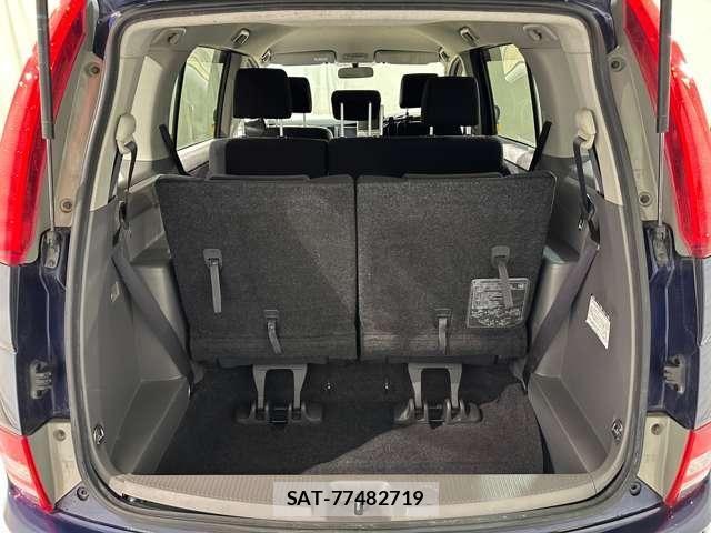Toyota ISIS 2005-06 8036095-23