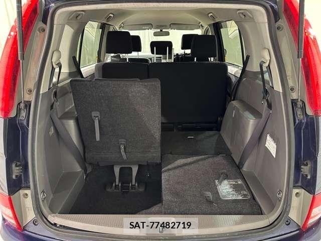 Toyota ISIS 2005-06 8036095-24
