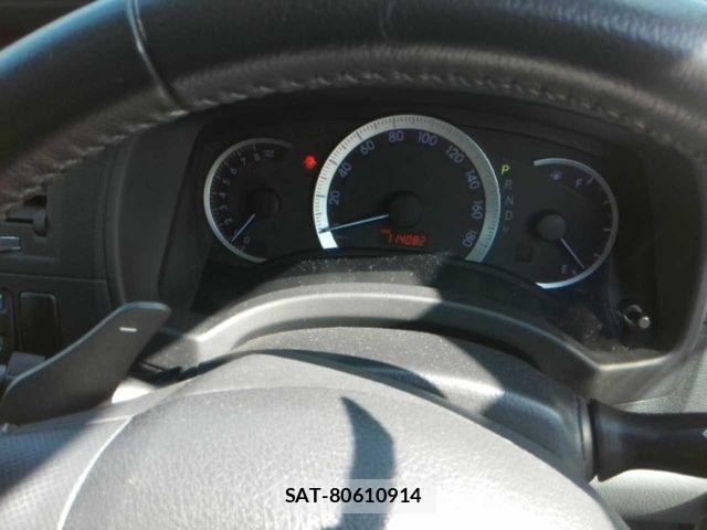 Toyota ISIS 2009-10 8074121-3