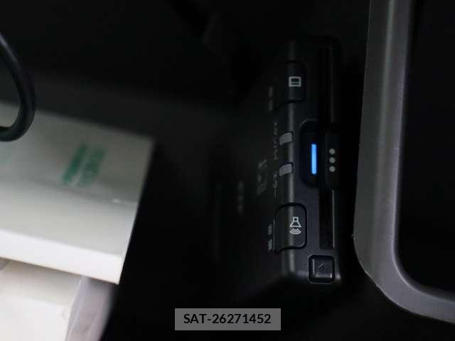 Toyota ISIS 2005-02 8099741-11