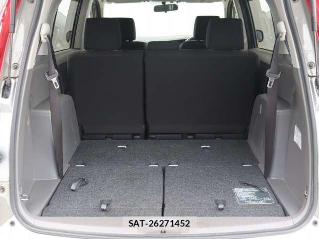 Toyota ISIS 2005-02 8099741-25