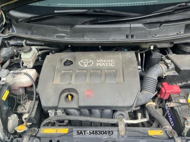 Toyota ISIS 2009-11 8145935-15