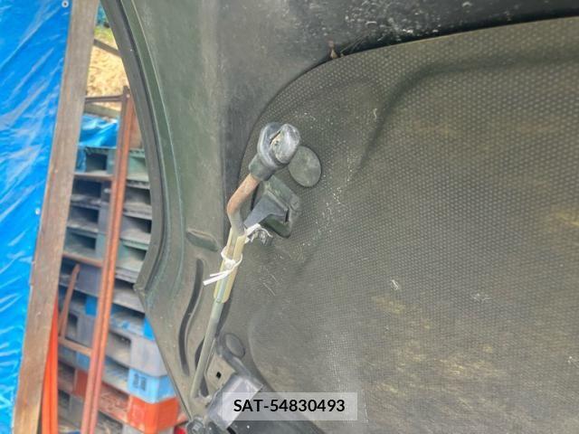Toyota ISIS 2009-11 8145935-16