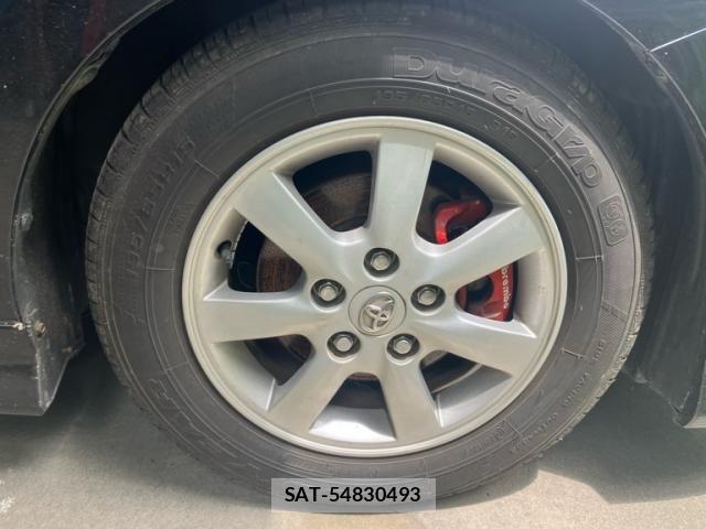 Toyota ISIS 2009-11 8145935-4