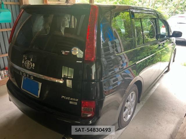 Toyota ISIS 2009-11 8145935-7