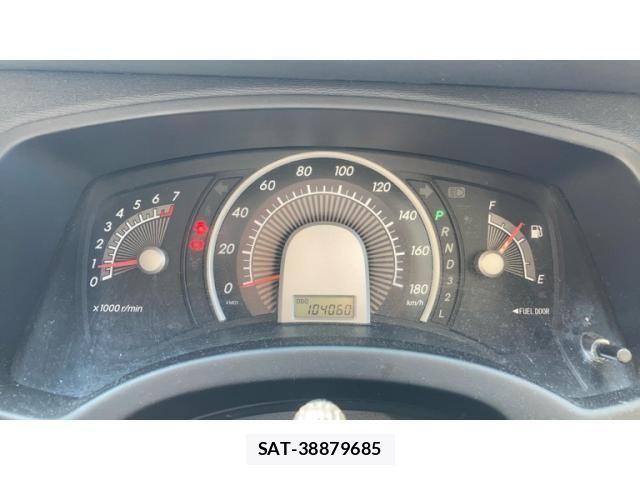 Toyota ISIS 2006-11 8314882-13