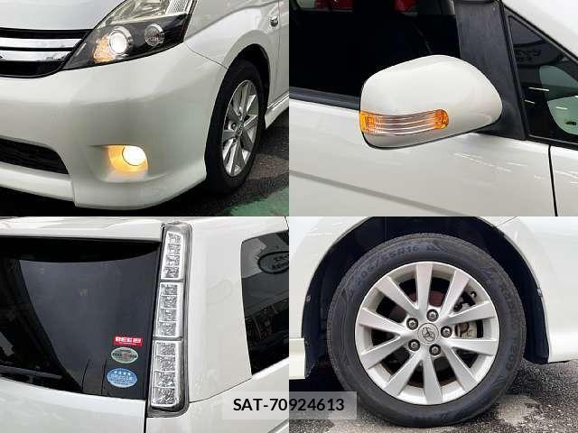 Toyota ISIS 2012-01 8366406-7
