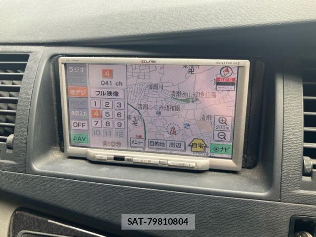 Toyota ISIS 2005-08 8371748-21