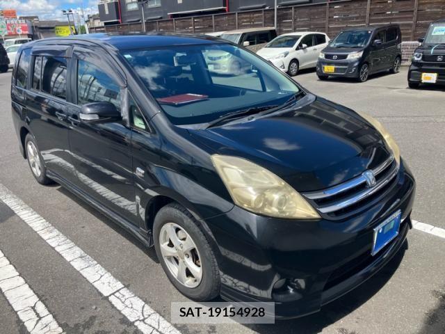 Toyota ISIS 2007-12 8412967-1