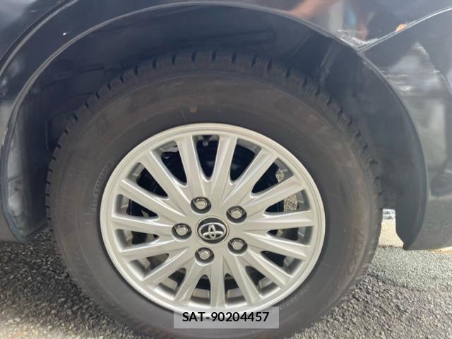 Toyota ISIS 2006-05 8485523-12