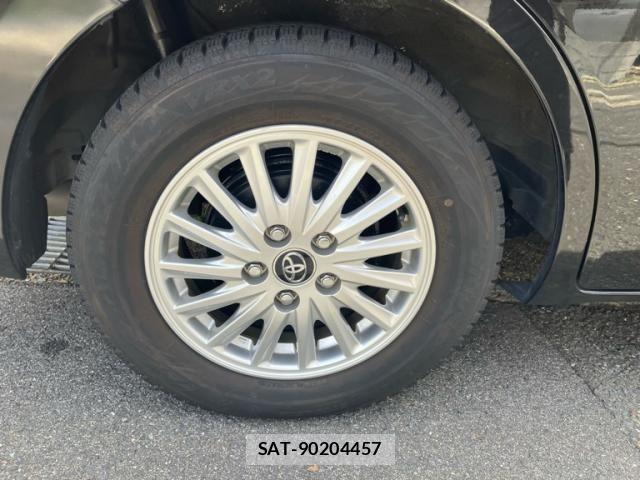 Toyota ISIS 2006-05 8485523-6