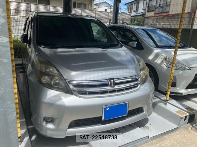 Toyota ISIS 2010-07 8485522-0