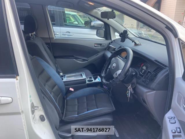 Toyota ISIS 2005-03 8562224-12