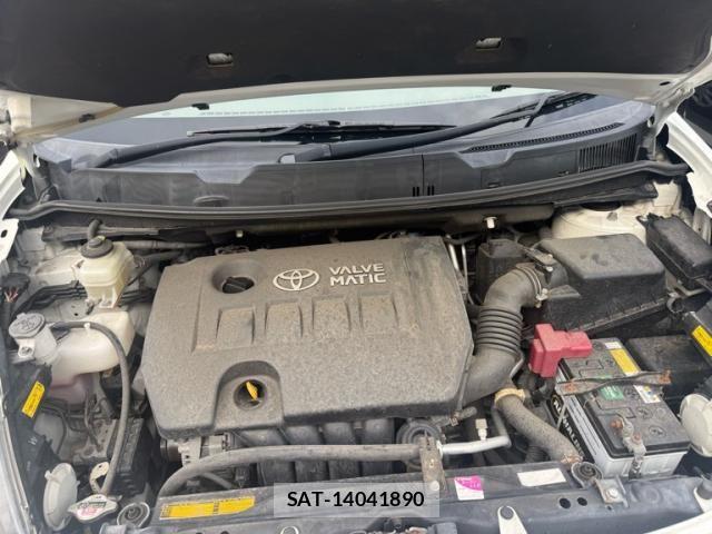 Toyota ISIS 2010-09 8627210-9