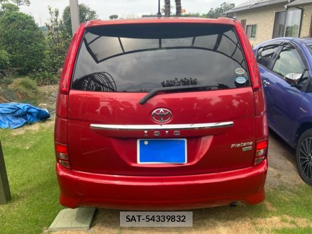 Toyota ISIS 2009-10 8627212-3