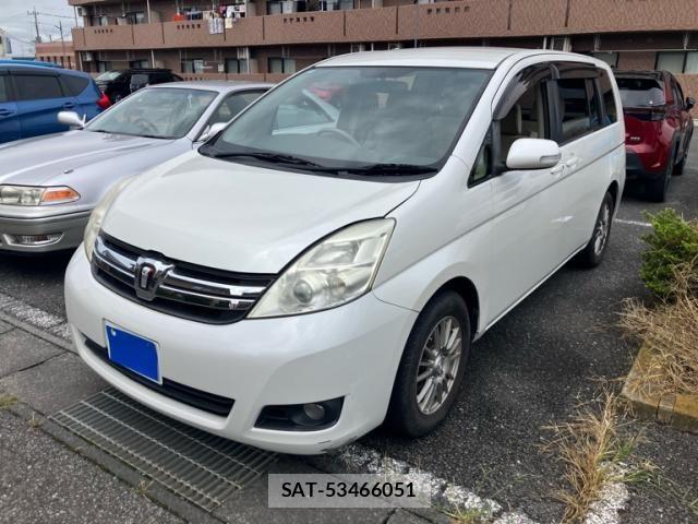 Toyota ISIS 2012-04 8659556-0