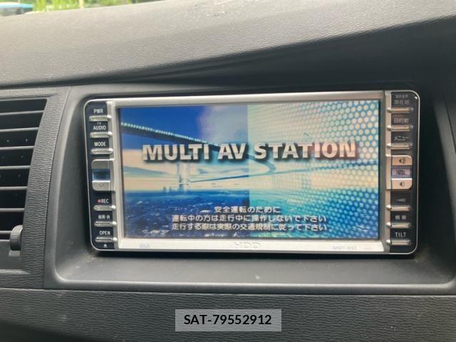 Toyota ISIS 2005-09 8659555-17