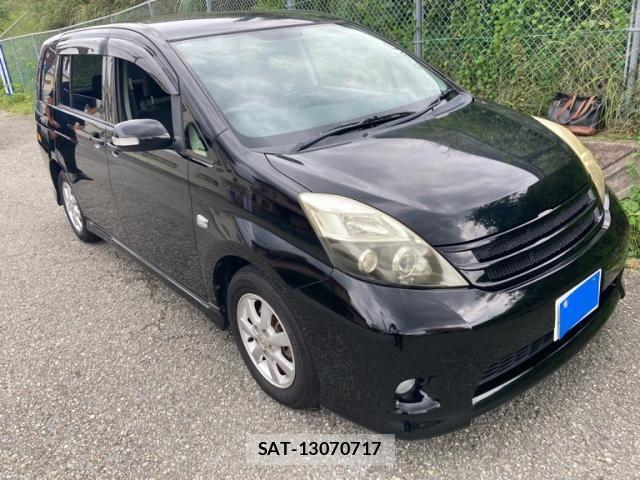 Toyota ISIS 2013-07 8659570-0