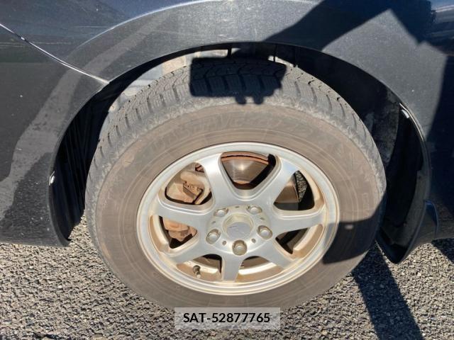Toyota ISIS 2007-07 8742849-10