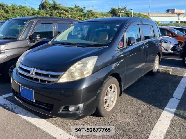 Toyota ISIS 2007-07 8742849-1