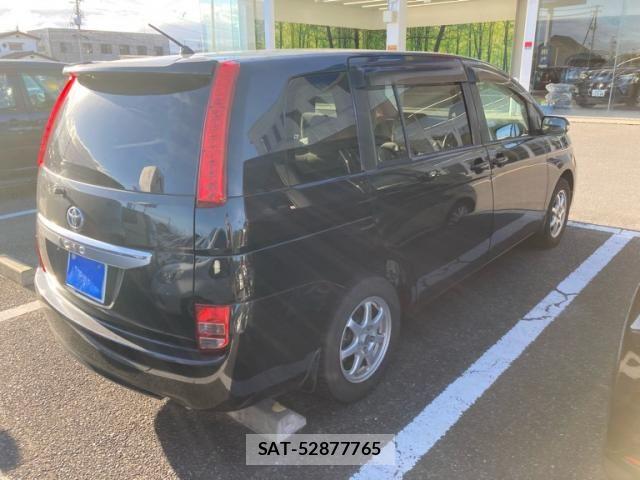 Toyota ISIS 2007-07 8742849-3