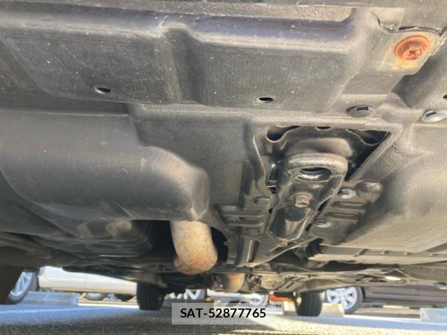 Toyota ISIS 2007-07 8742849-5