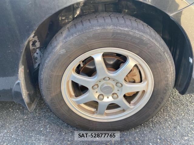 Toyota ISIS 2007-07 8742849-7