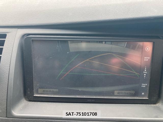 Toyota ISIS 2012-01 8780637-23