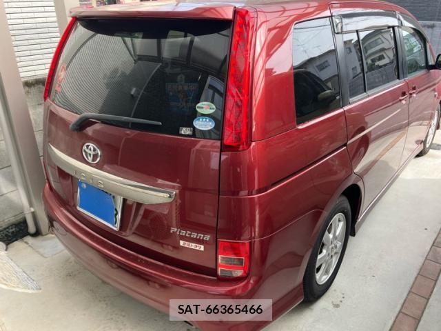 Toyota ISIS 2008-11 8829576-1