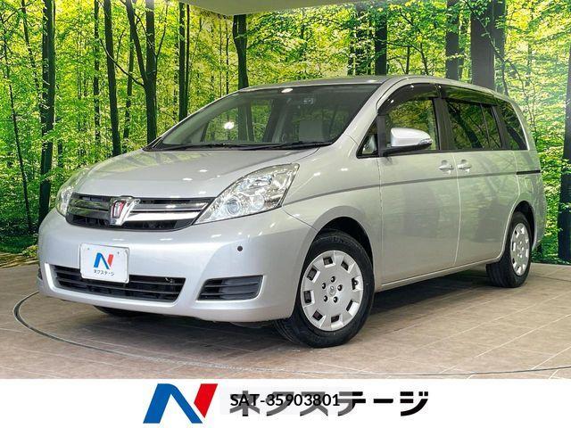 Toyota ISIS 2014-08 8883756-0