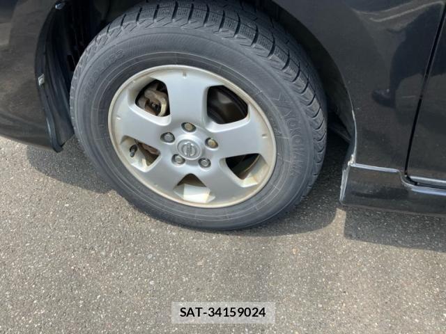 Toyota ISIS 2009-11 7058953-8