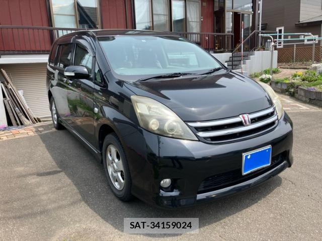 Toyota ISIS 2009-11 7058953-1