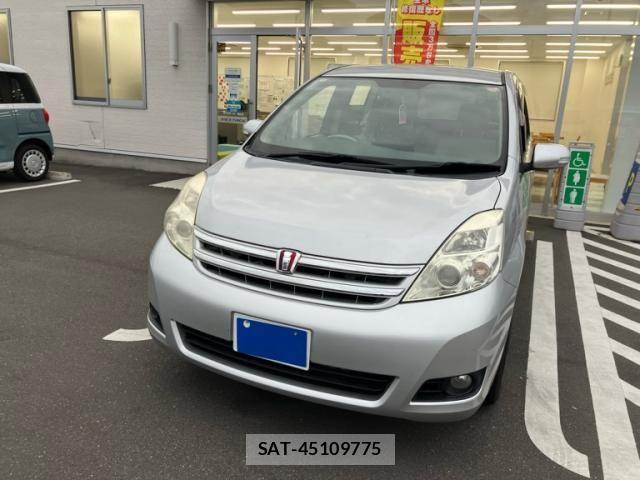 Toyota ISIS 2010-01 7327615-1