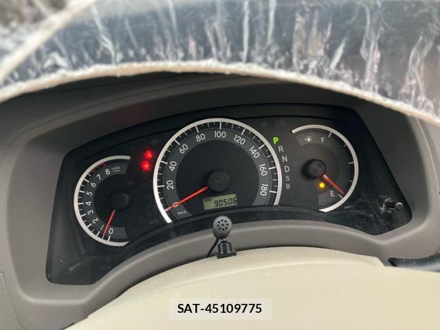 Toyota ISIS 2010-01 7327615-19