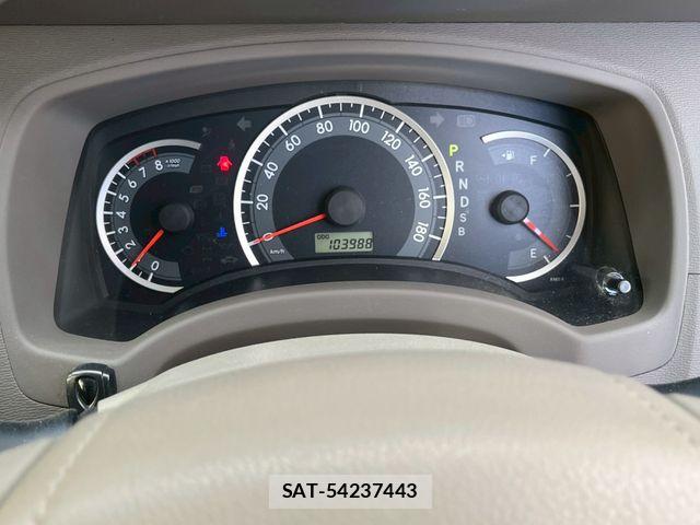 Toyota ISIS 2013-06 7724354-13