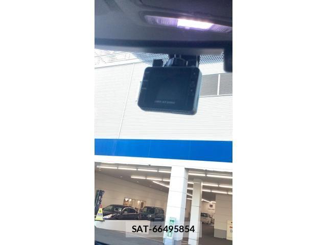 Toyota ISIS 2012-12 8074122-19