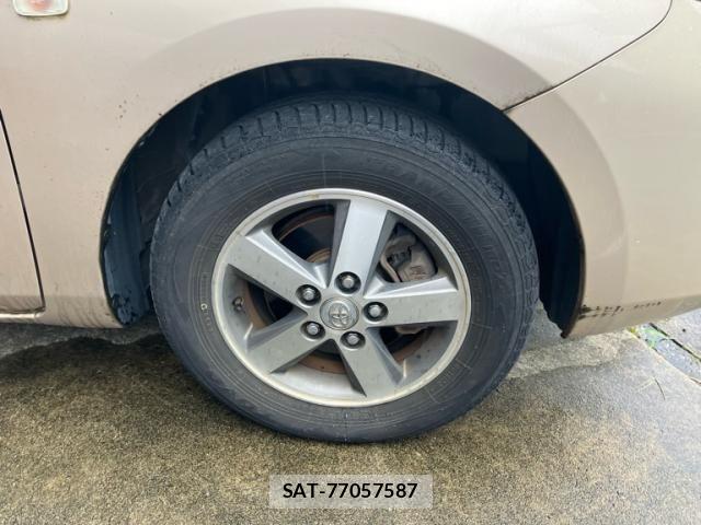 Toyota ISIS 2005-09 8880185-9