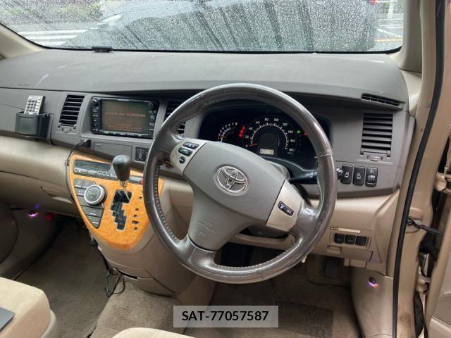 Toyota ISIS 2005-09 8880185-21