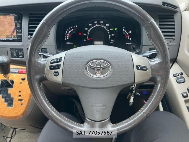 Toyota ISIS 2005-09 8880185-22