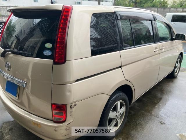 Toyota ISIS 2005-09 8880185-5