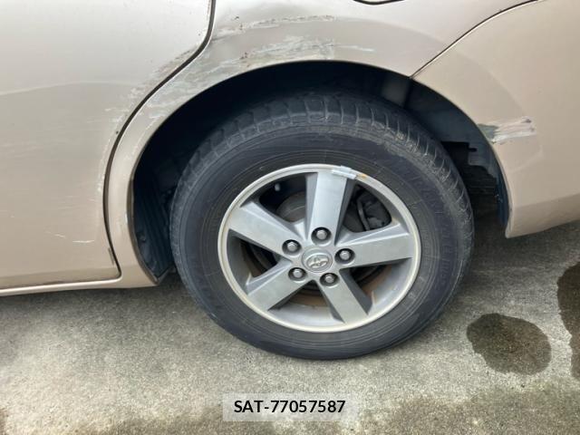 Toyota ISIS 2005-09 8880185-7