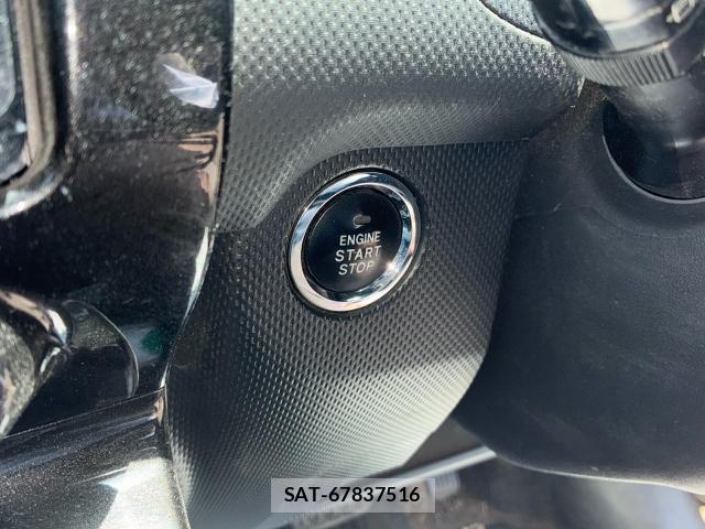 Toyota IST 2009-03 1083023-13