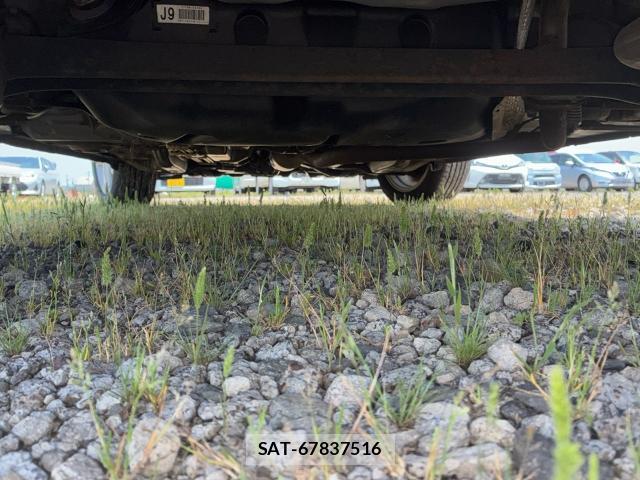 Toyota IST 2009-03 1083023-17