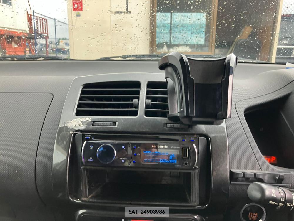 Toyota IST 2008 1284211-21