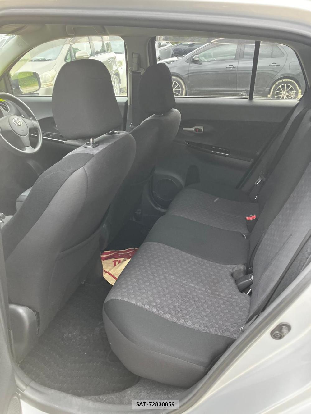 Toyota IST 2008 1277760-9