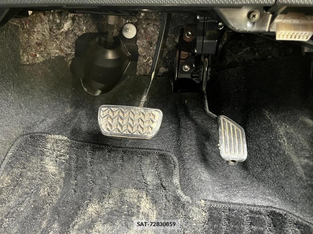 Toyota IST 2008 1277760-22